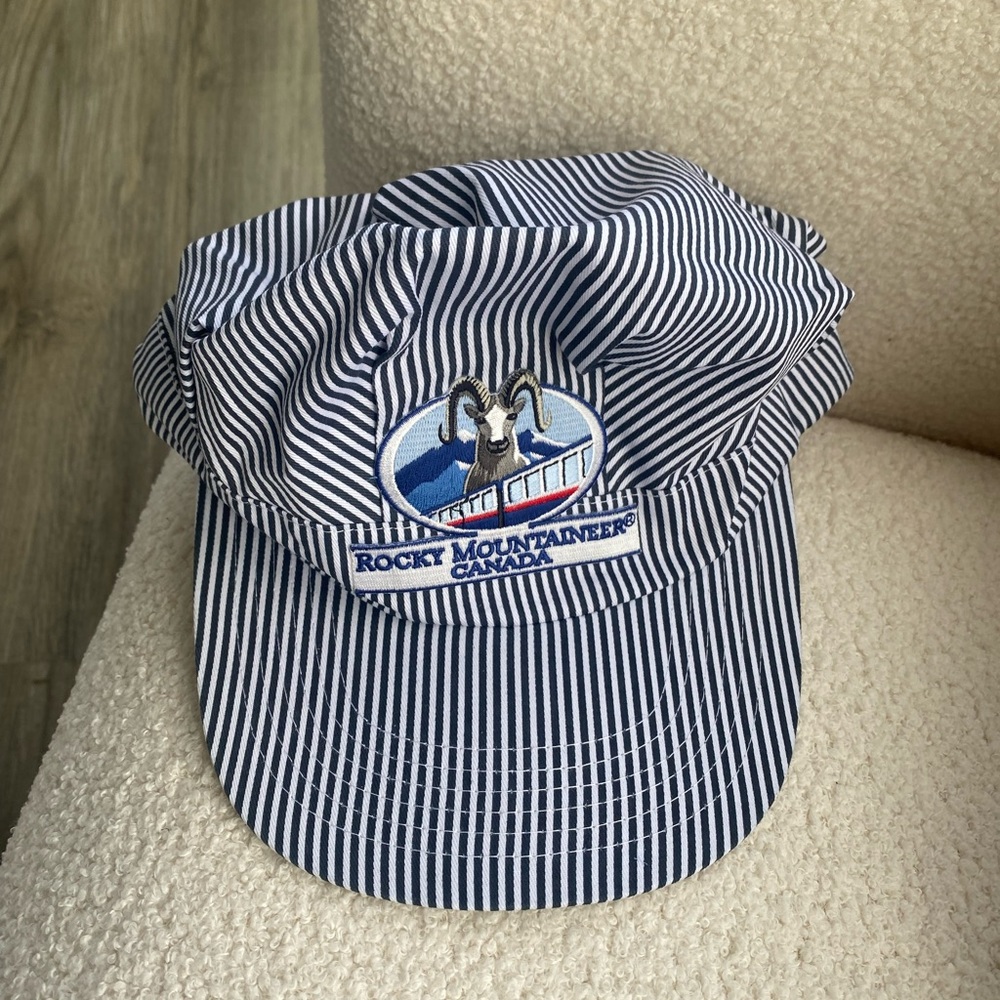 Vintage Trucker Hat Rocky Mountaineer Canada